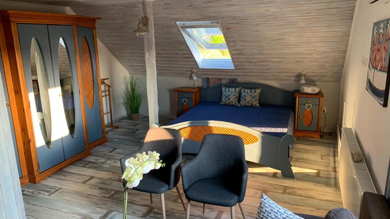 T.H.Ny Village Inn Cottage Tihany Exterior foto